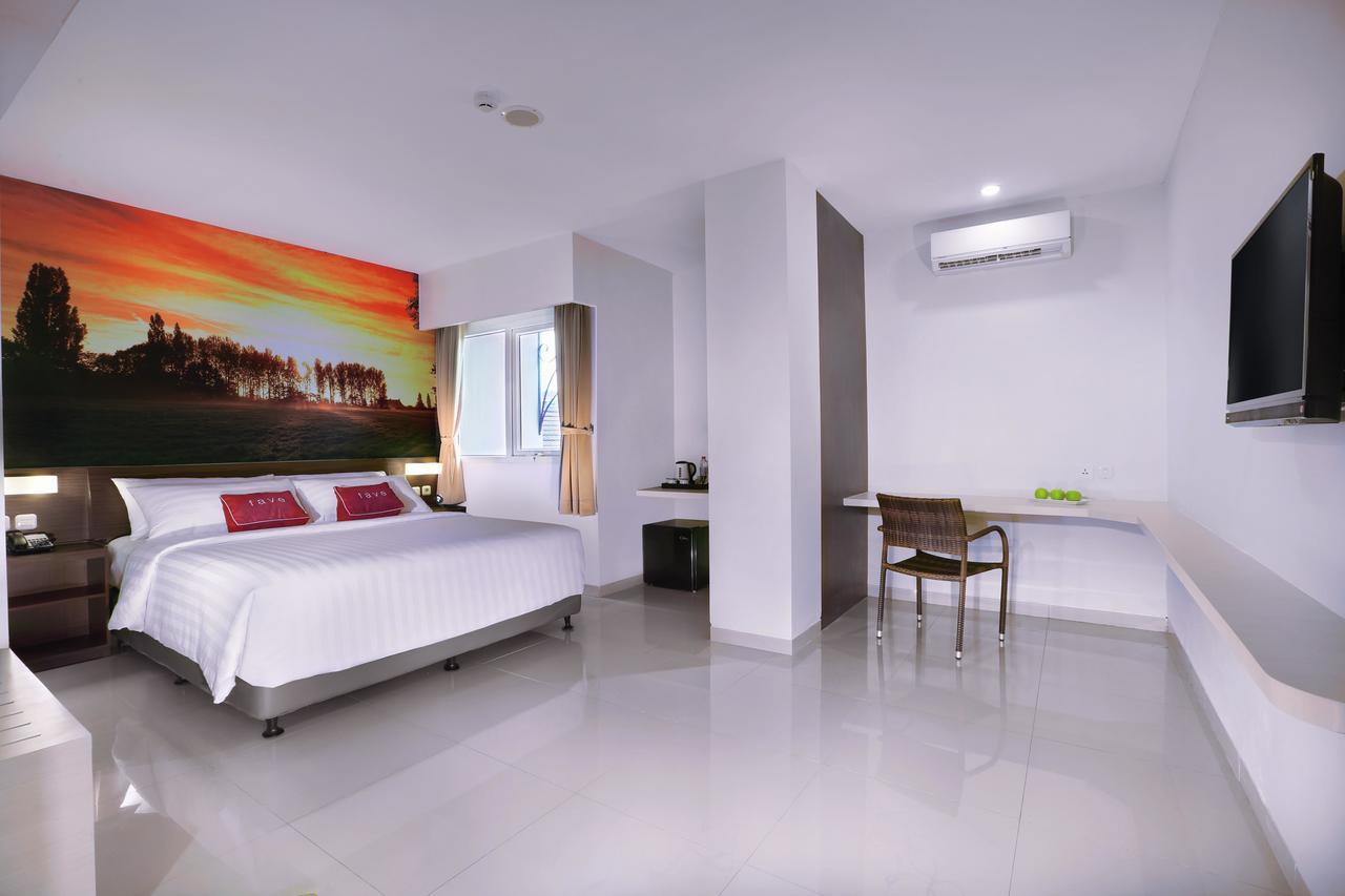 favehotel Diponegoro Semarang Zewnętrze zdjęcie