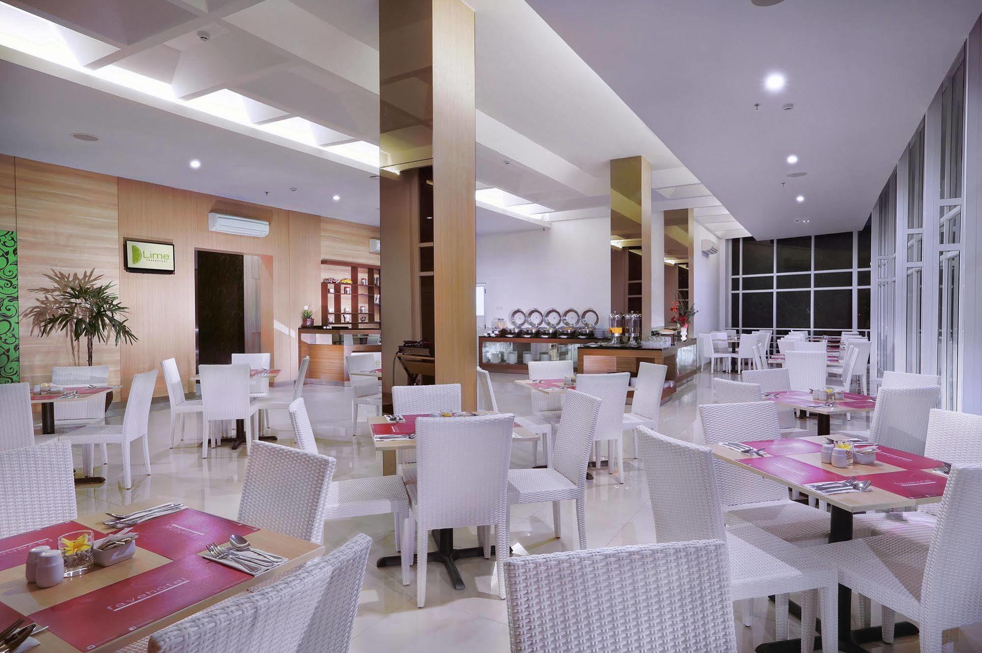 favehotel Diponegoro Semarang Zewnętrze zdjęcie